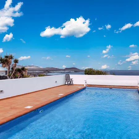 Casa de Férias Casa Buenavista - Pool - Ocean Views - 2 Min By Lanzarote *