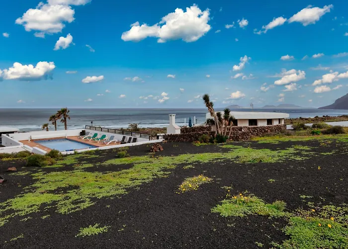 Casa Buenavista 127 - Pool - Ocean Views - 2 Min By Lanzarote Famara