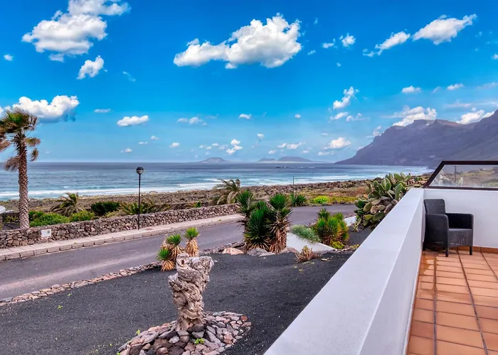 펜션 Casa Buenavista 127 - Pool - Ocean Views - 2 Min By Lanzarote *