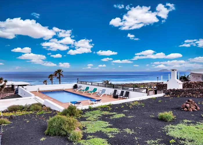 Casa Buenavista - Pool - Ocean Views - 2 Min By Lanzarote